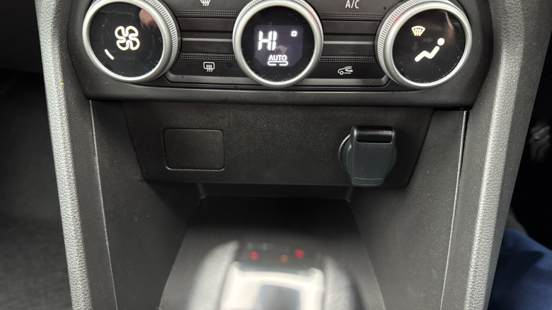 Dacia Jogger 1.6 HEV Expression 5dr Auto Hybrid Estate